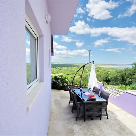 Paulin בית נופש